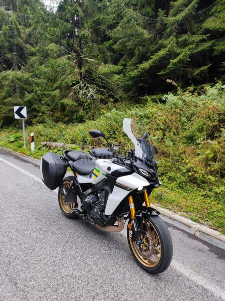 Yamaha Mt9 tracer gt