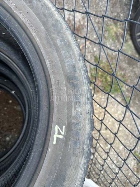 Laufenn 235/55 R19 Zimska