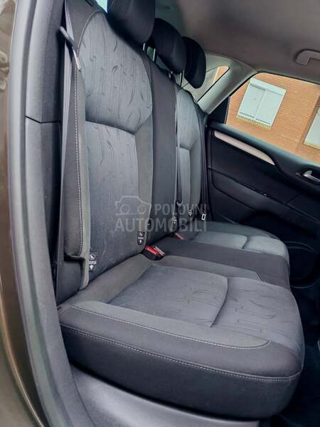 Citroen C4 //EXCLUSIVE//