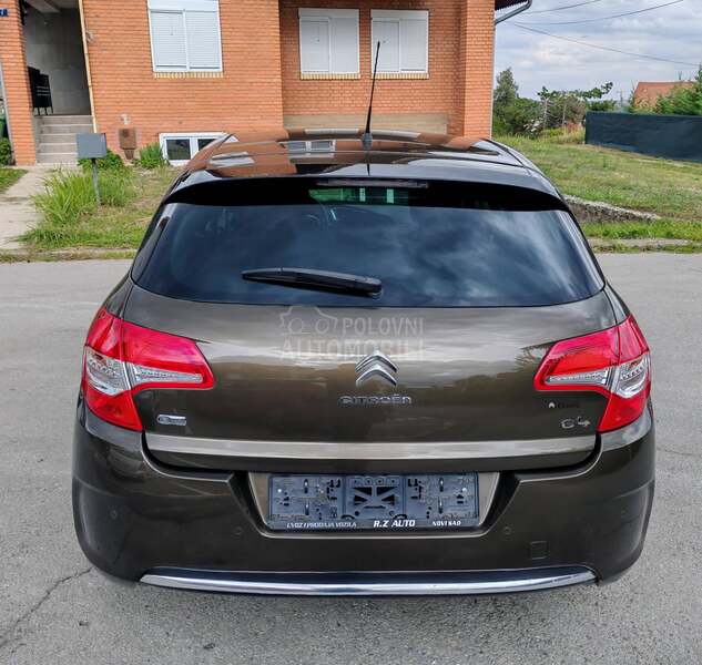 Citroen C4 //EXCLUSIVE//
