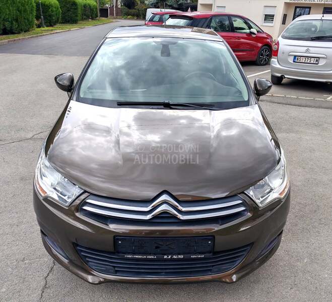 Citroen C4 //EXCLUSIVE//