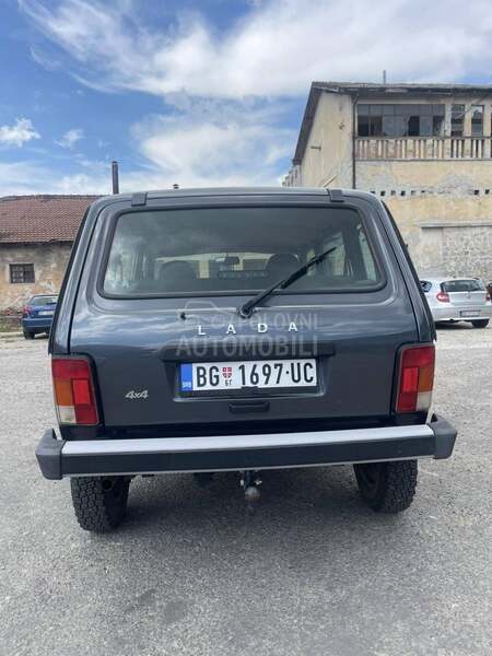 Lada Niva 