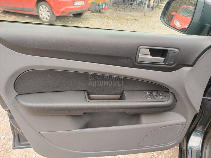 Ford Focus 1.6