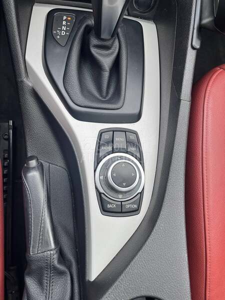 BMW X1 2.0 D x drive led