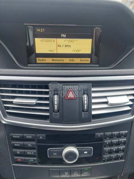 Mercedes Benz E 220 
