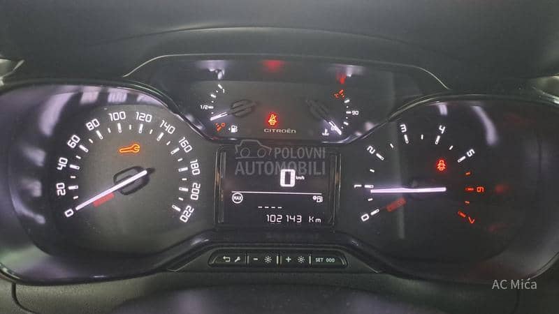 Citroen C3 1.5 BLU 8MM LED USB