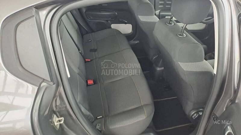 Citroen C3 1.5 BLU 8MM LED USB