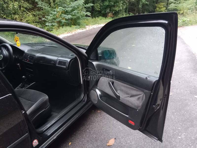 Volkswagen Golf 4 