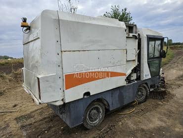 ravo 5002 mašina u delovima