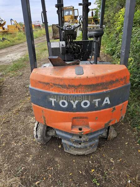 toyota viljuškar na struju