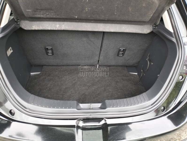 Mazda 2 1.5 A U T O M