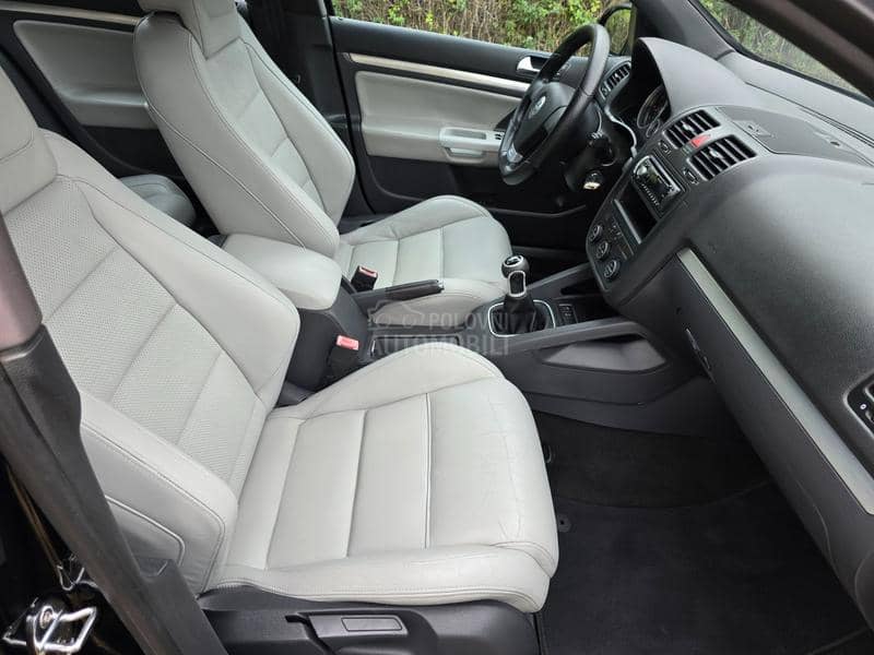 Volkswagen Golf 5 GTI