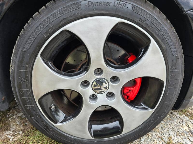 Volkswagen Golf 5 GTI