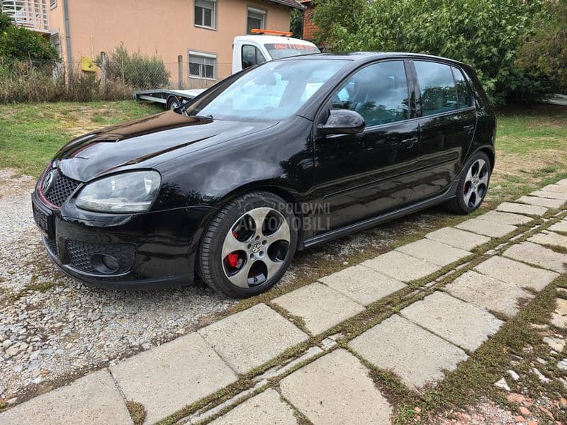 Volkswagen Golf 5 GTI