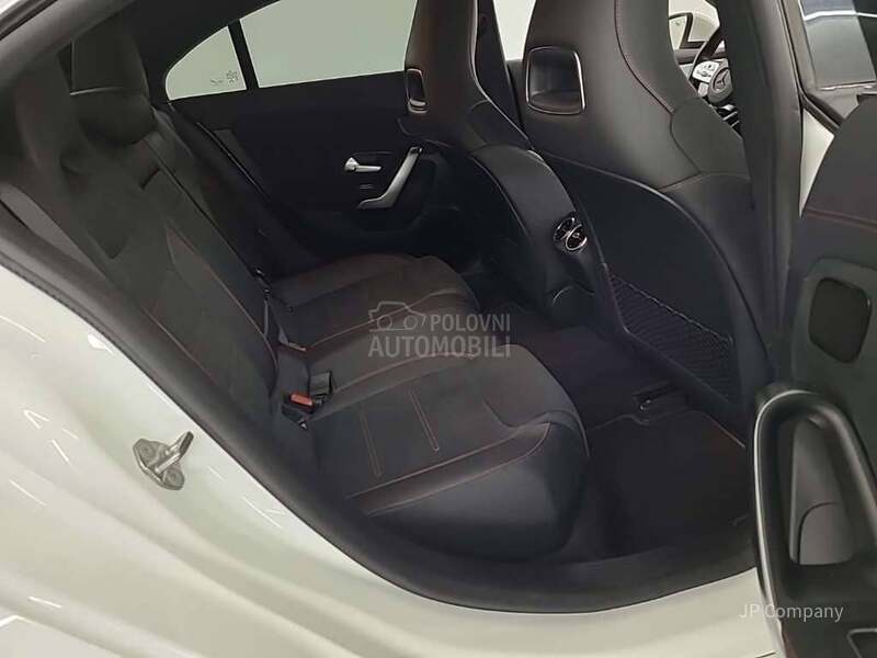 Mercedes Benz CLA 180 CDI AMG LINE PAN AMB