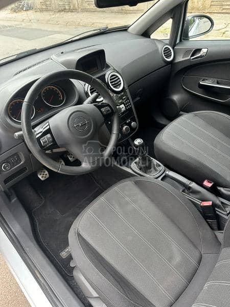 Opel Corsa D 1.4 Opel Corsa D 1.4