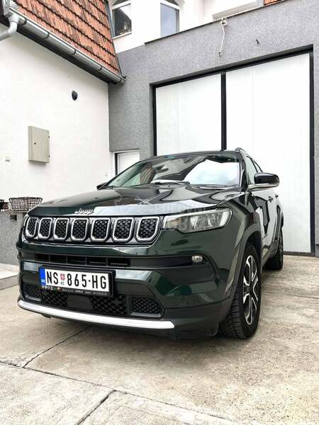 Jeep Compass Limited oprema