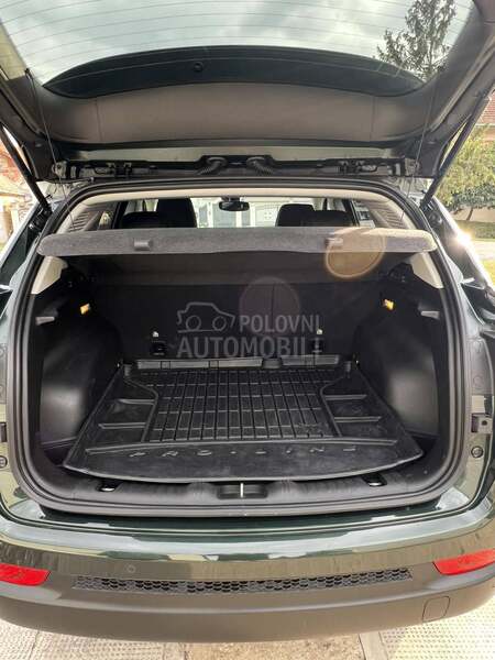 Jeep Compass Limited oprema