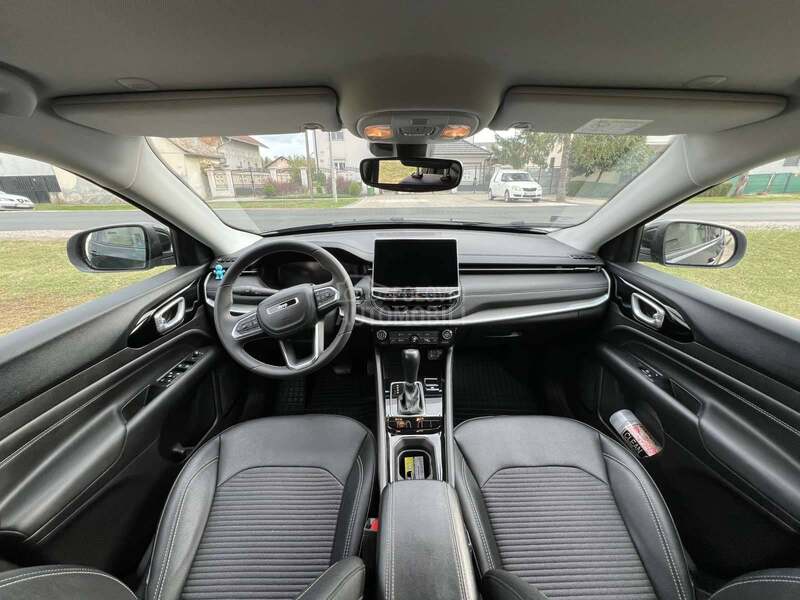 Jeep Compass Limited oprema