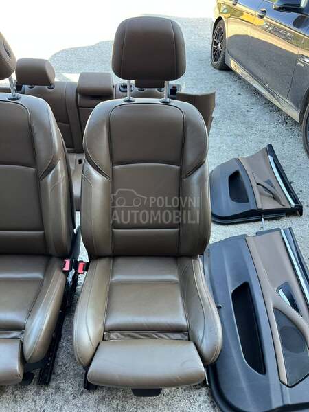 enterijer za F11 facelift