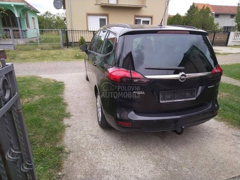 Opel Zafira 2.0