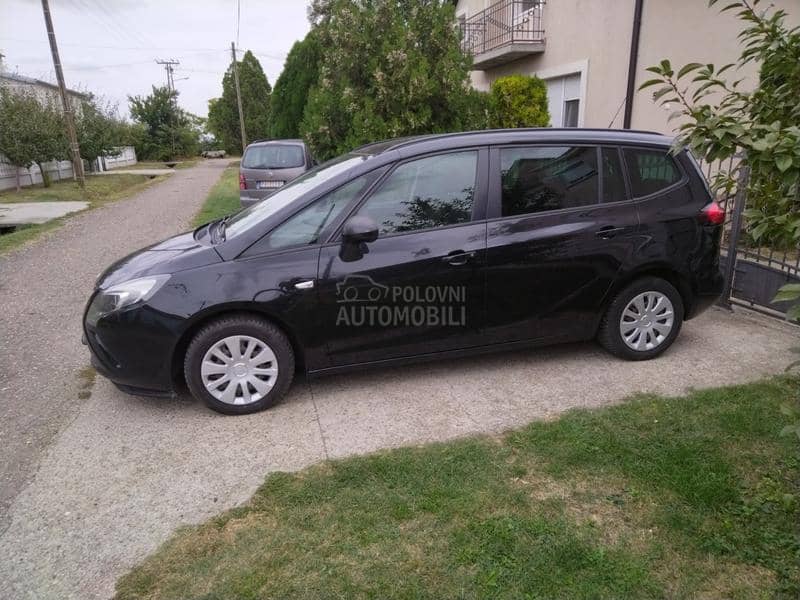 Opel Zafira 2.0
