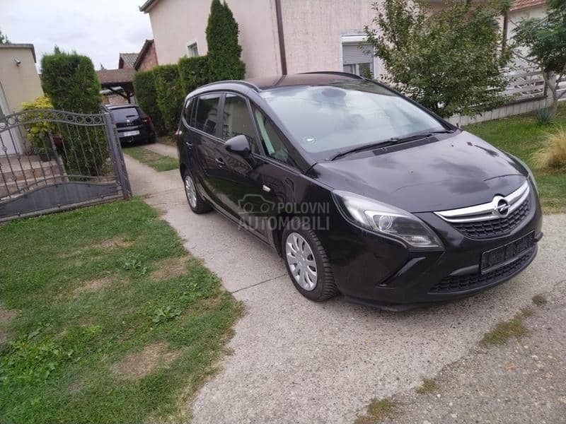 Opel Zafira 2.0