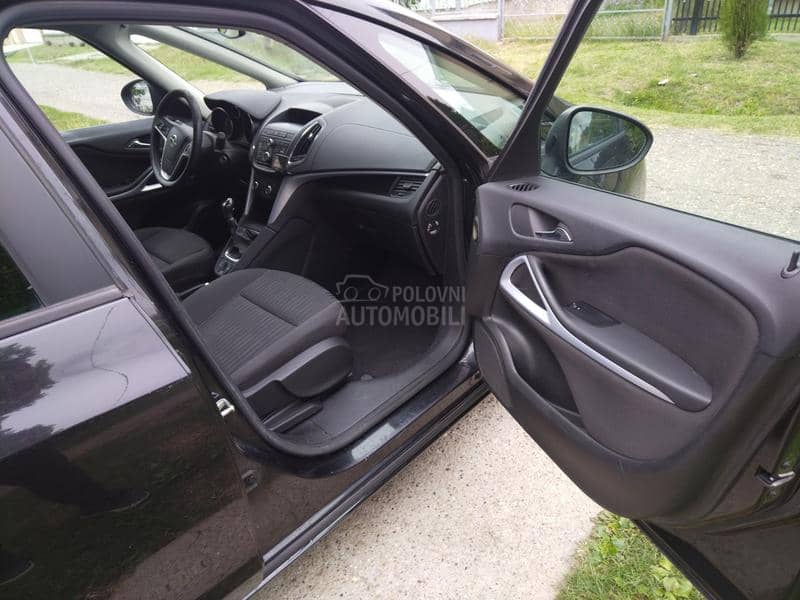 Opel Zafira 2.0