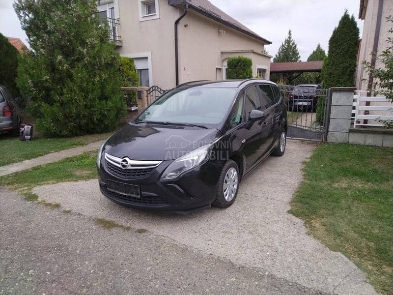 Opel Zafira 2.0
