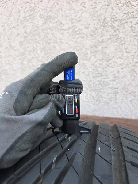 Uniroyal 215/45 R18 Letnja