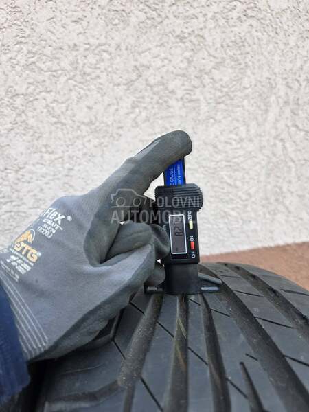 Uniroyal 215/45 R18 Letnja