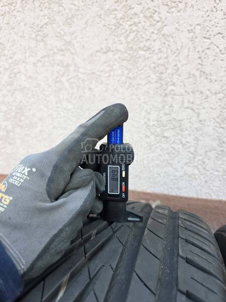 Uniroyal 215/45 R18 Letnja