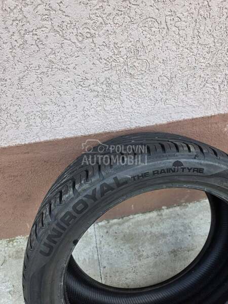 Uniroyal 215/45 R18 Letnja