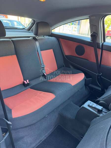 Opel Astra H GTC 1.9
