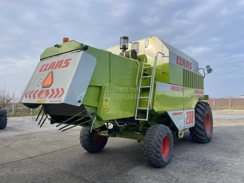 Claas Mega 208
