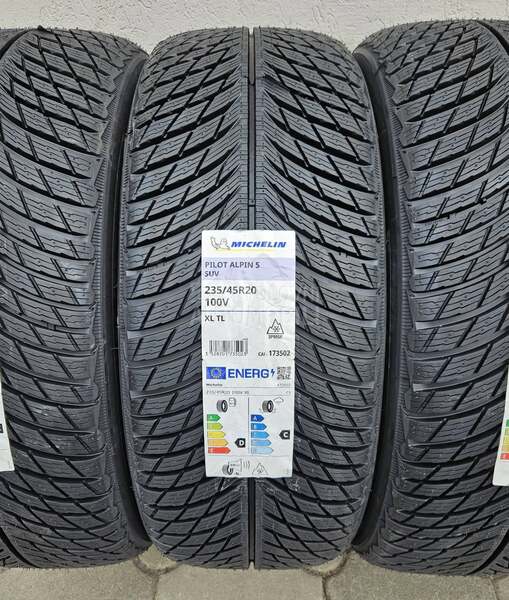 Michelin 235/45 R20 Zimska