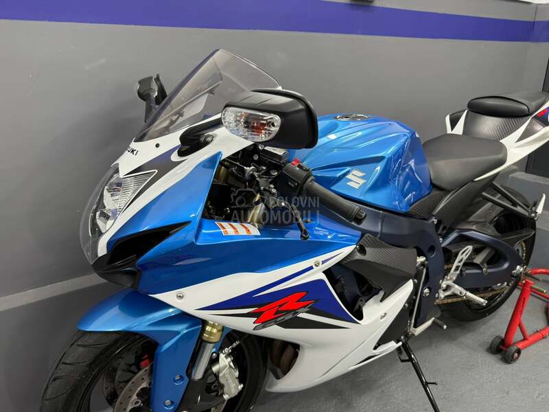 Suzuki gsxr 750 CH