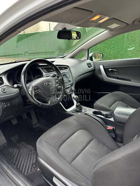 Kia pro_cee`d 