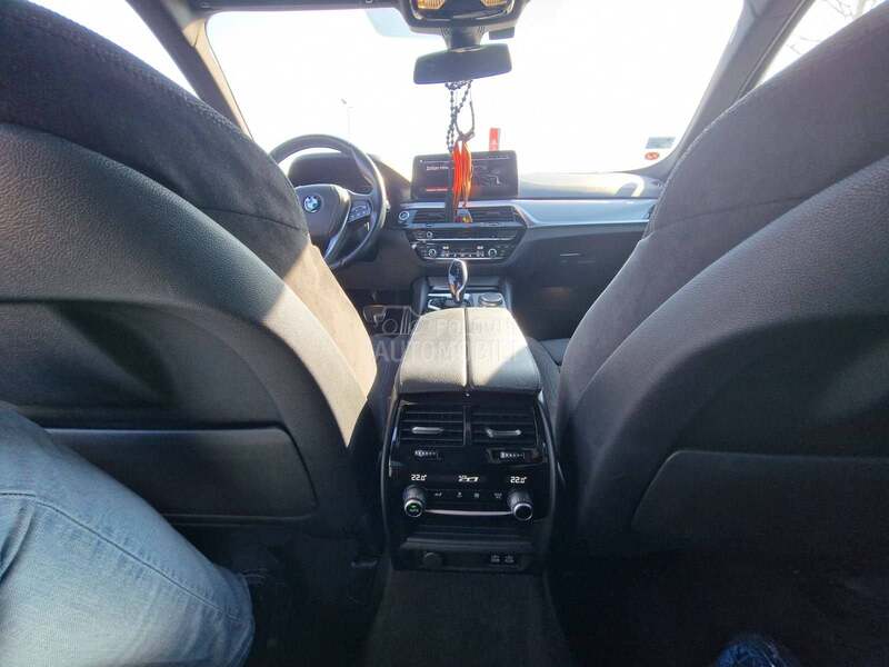 BMW 530 
