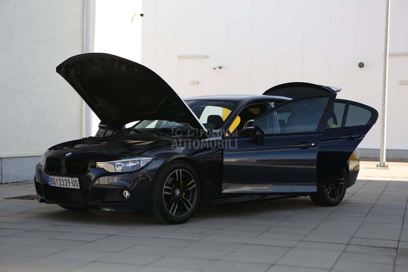 BMW 320 