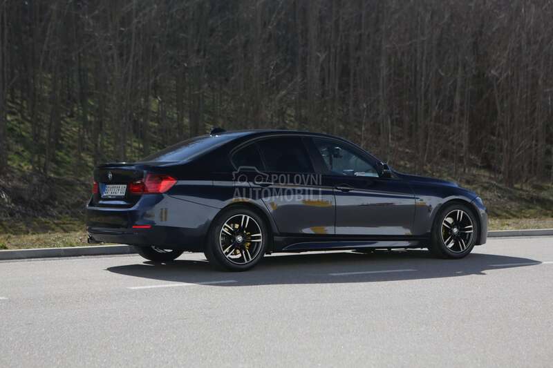 BMW 320 