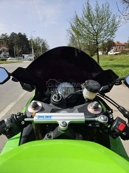 Kawasaki ninja zx10r
