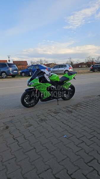 Kawasaki ninja zx10r