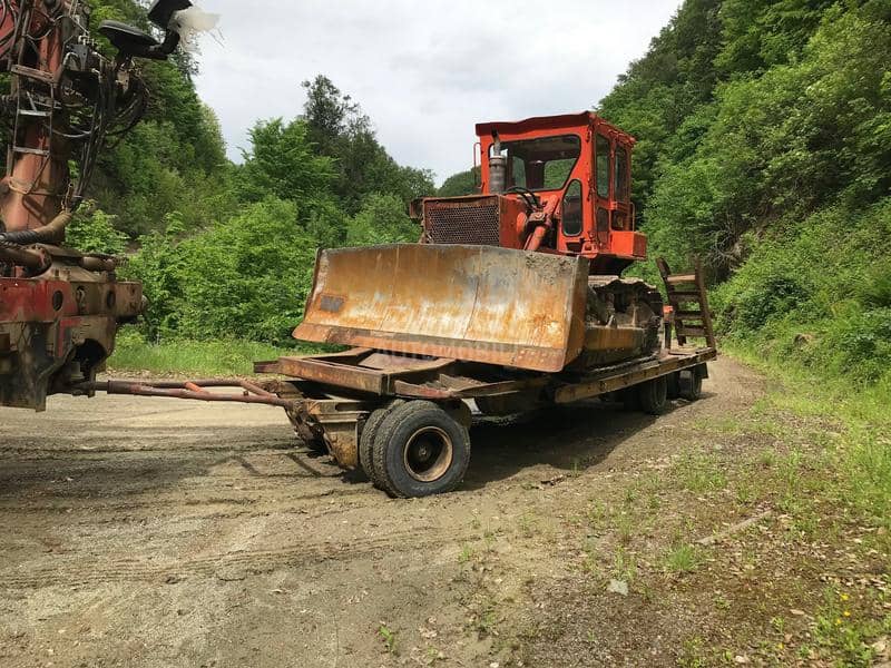 14. oktobar Tg 140 prednji noz