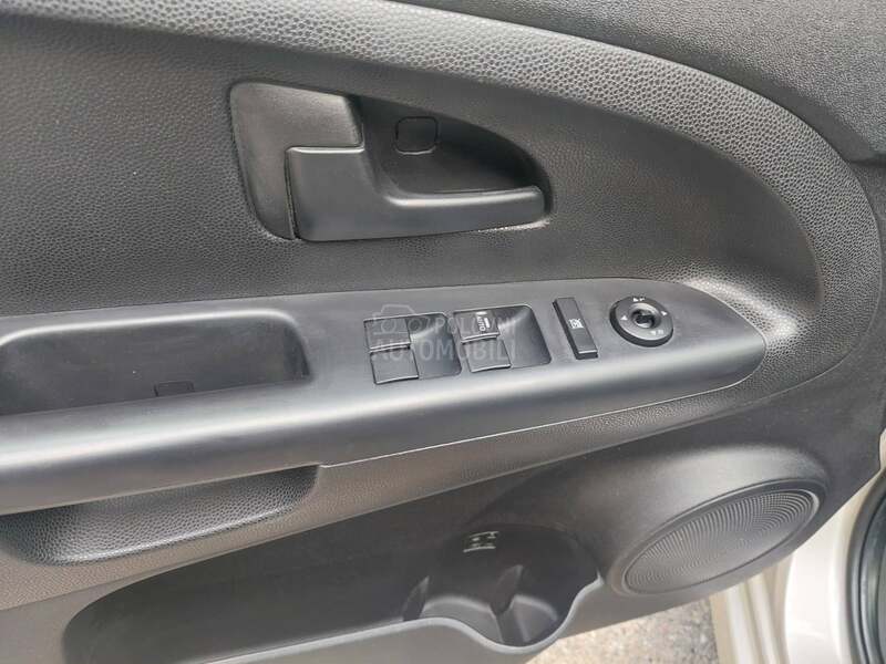 Kia Venga 1.6 Suisseline