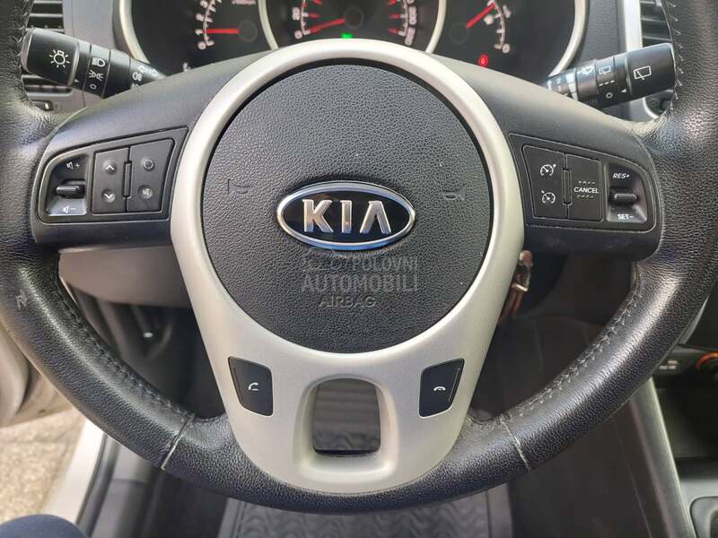 Kia Venga 1.6 Suisseline