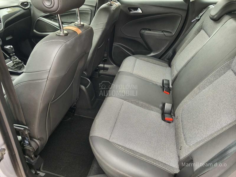 Opel Crossland X  1.2 Elegance