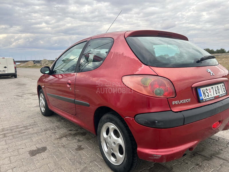 Peugeot 206 