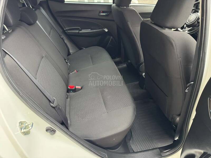 Suzuki Swift WHITE Perl MATIK CH