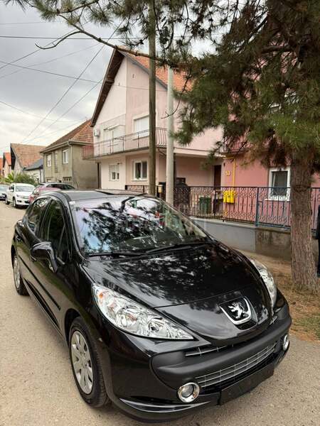 Peugeot 207 1.4b